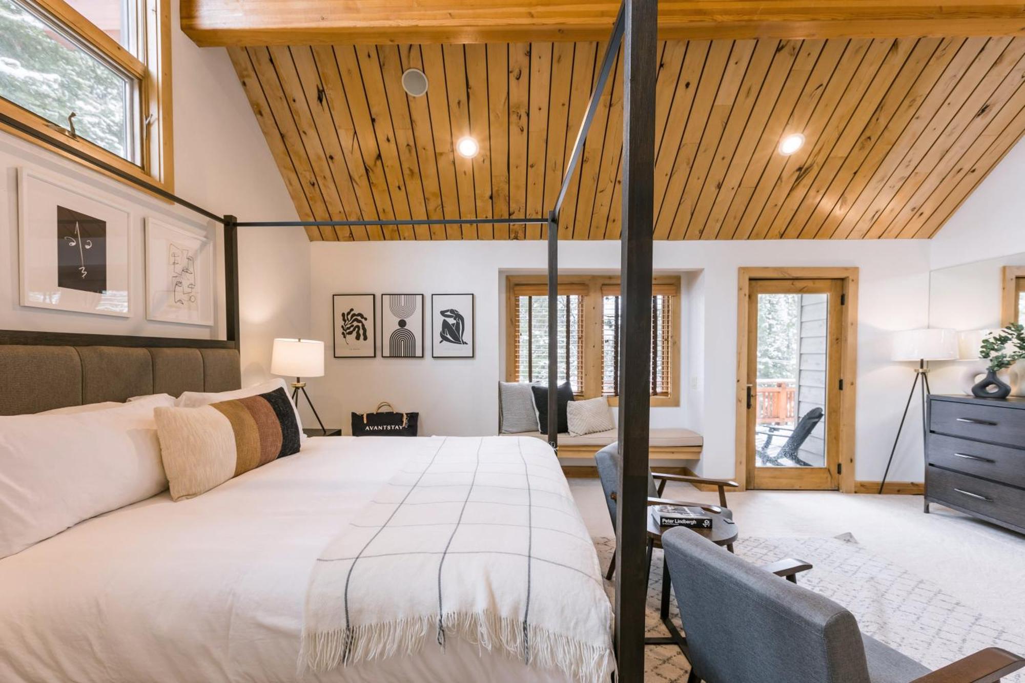 Coyote Moon By Avantstay Cabin Wsauna Mins From Dt Truckee Northstar المظهر الخارجي الصورة