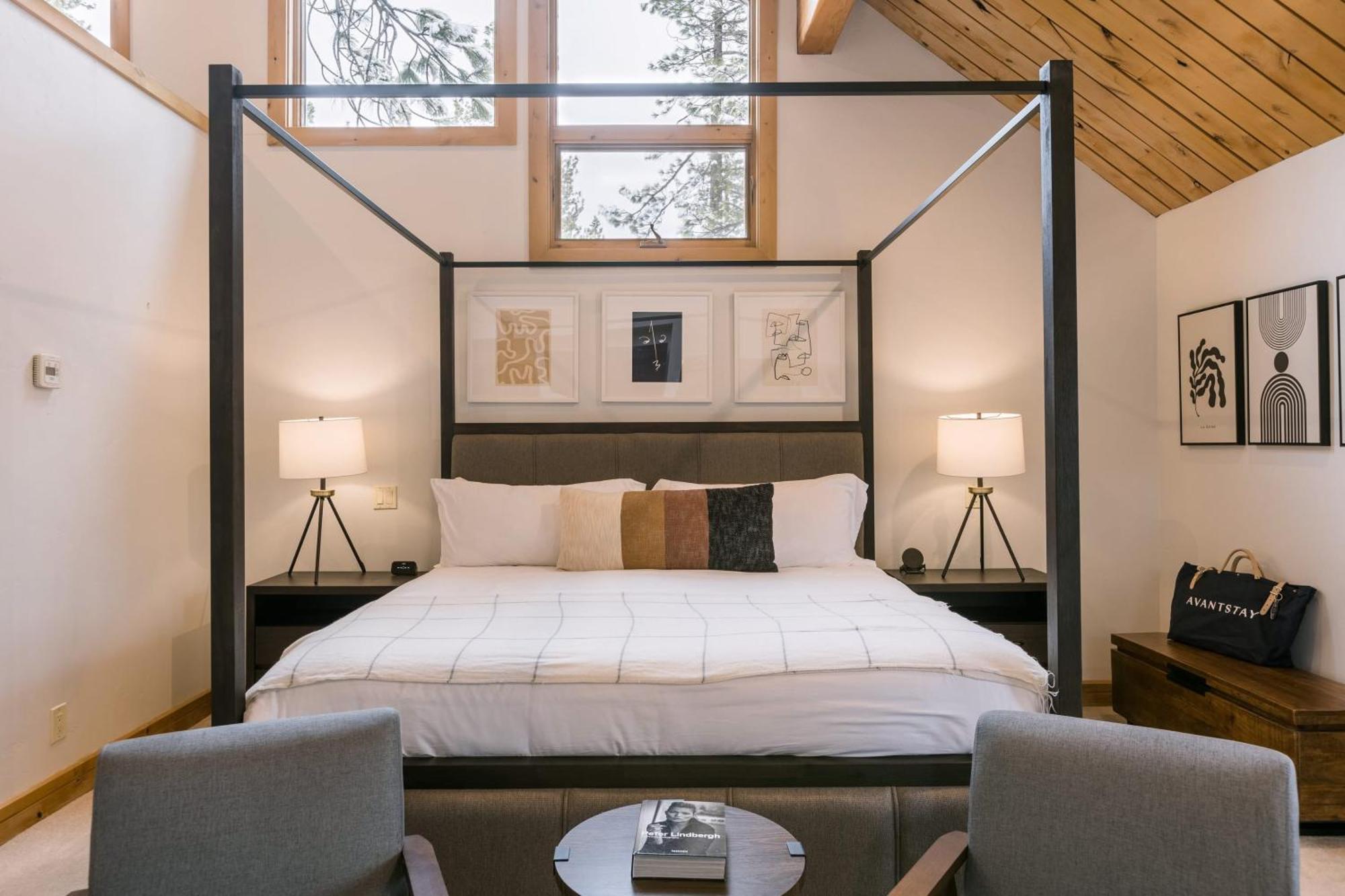 Coyote Moon By Avantstay Cabin Wsauna Mins From Dt Truckee Northstar المظهر الخارجي الصورة